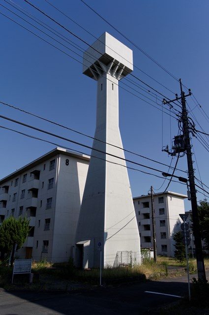 八王子大和田郵政宿舎の給水塔その３